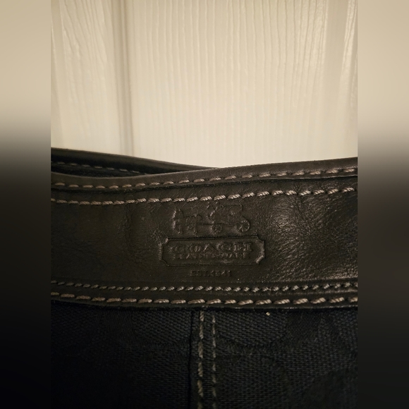 Coach Canvas Bag with dustbag included - Picture 6 of 13